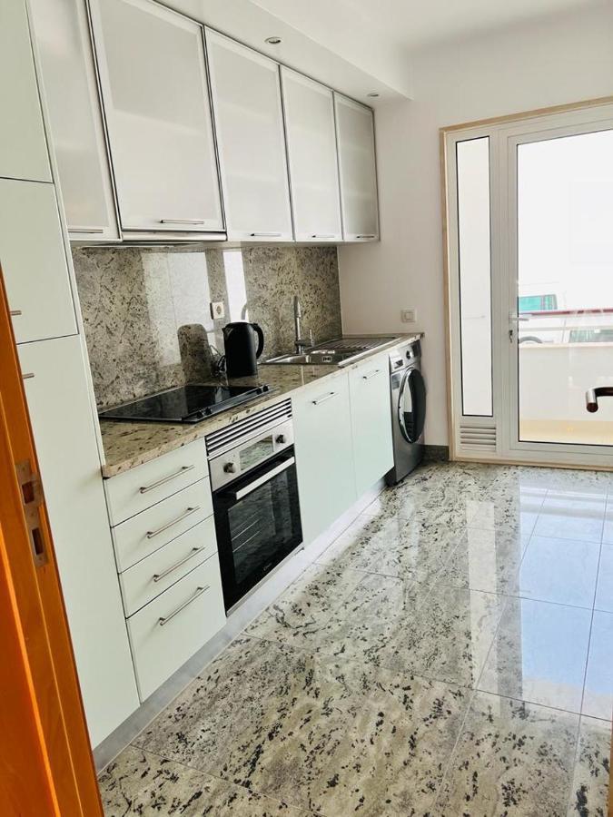Lucky Star Marina Apartment, With Pool Lagos Exterior photo